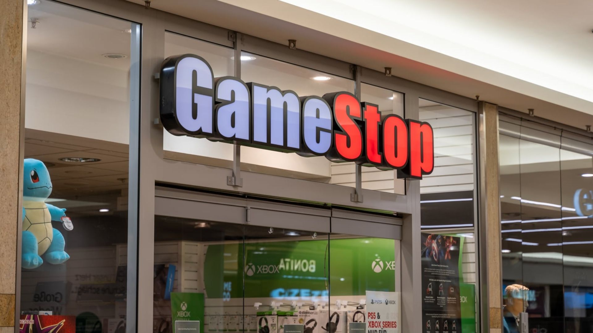 GameStop trolls Valve’s Gabe Newell for his ‘inability to count to three’ — playful jab for never releasing a third installment for blockbuster game franchises like Half-Life, Dota, or Counter-Strike