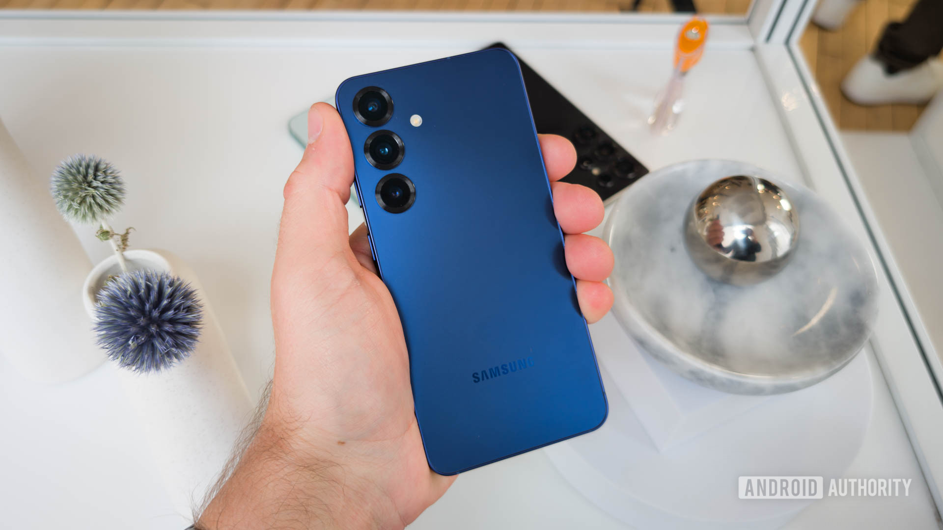 7 smartphone trends I wish would die in 2026