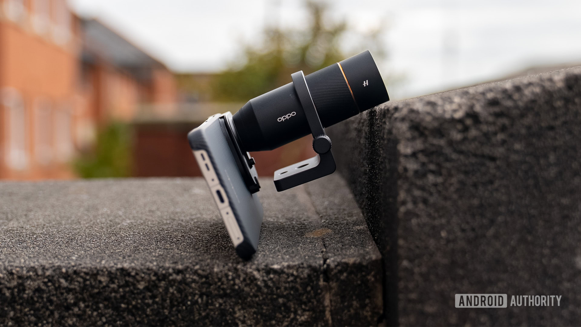 I tested a camera lens accessory for stargazing — and it wasn’t great