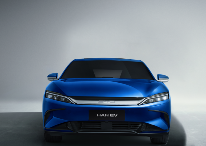 Canada cuts tariffs on Chinese EVs as part of new deal