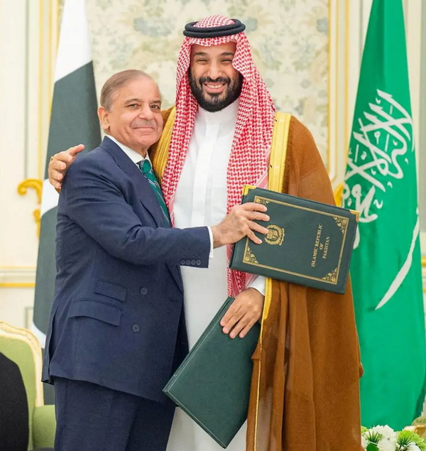 Coffee Break: Armed Madhouse – Dangerous New Mideast Alliances