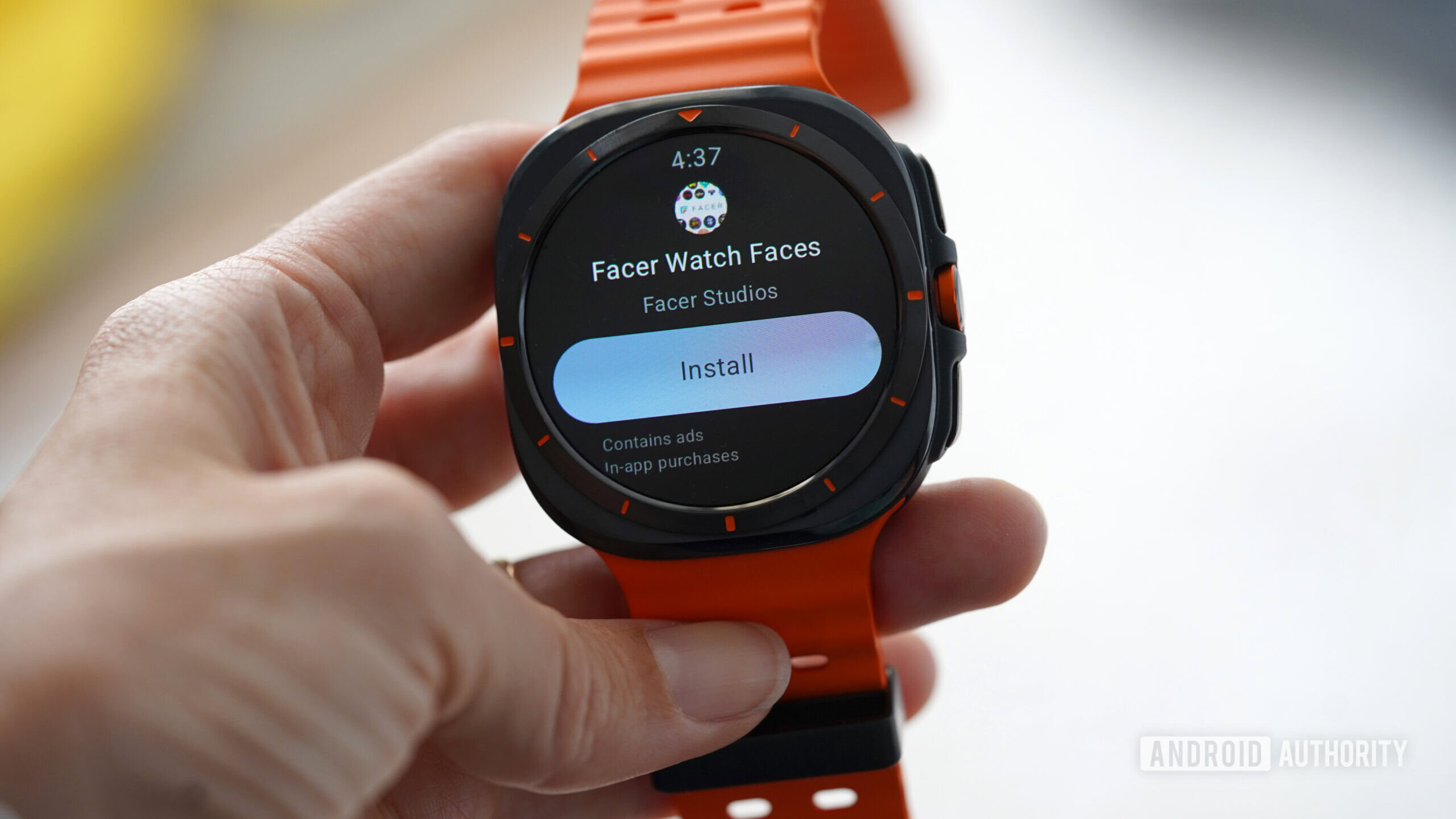Facer watch faces now support themed hourly chime sounds